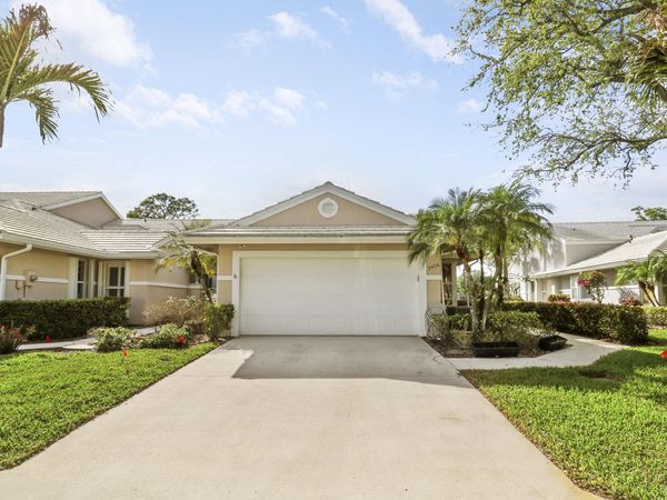 2426 SW FOXPOINT Trail, Palm City, FL 34990