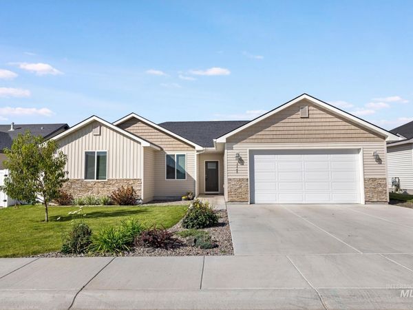 2448 Raven Ave, Burley, ID 83318