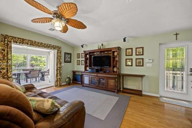 1217 Mockingbird Rd , Key Largo, FL 33037 Photo