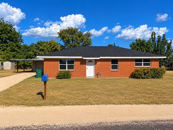 215 Hamby Road, Clyde, TX 79510