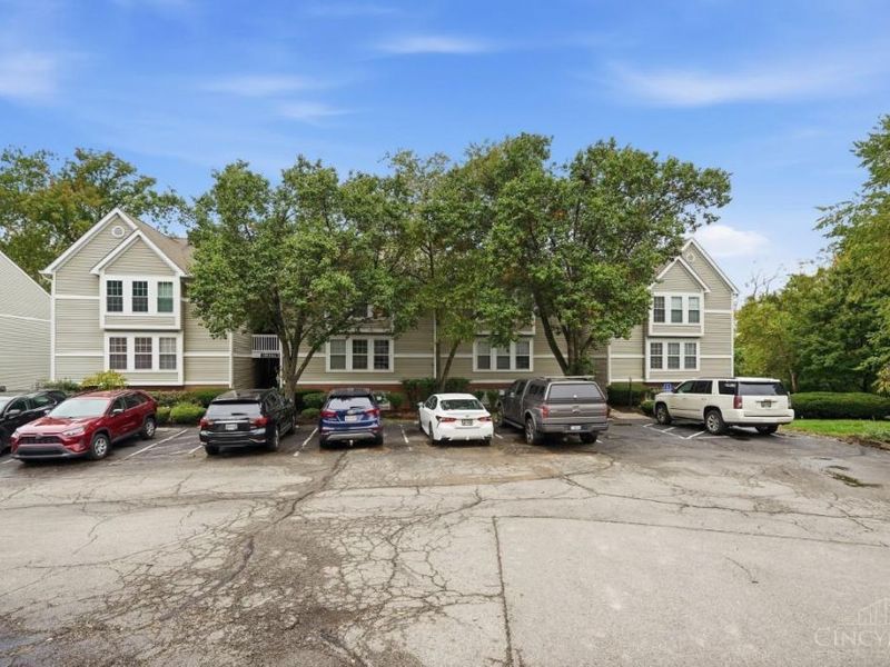 130 High Ridge Court, Unit 2, Fairfield, OH 45014 Photo 4