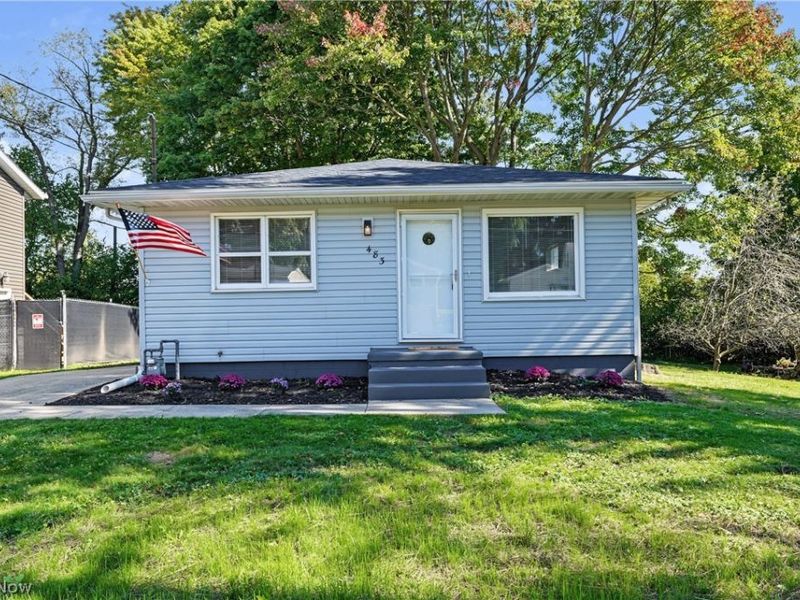 483 17th Street NW, Barberton, OH 44203 Photo 1