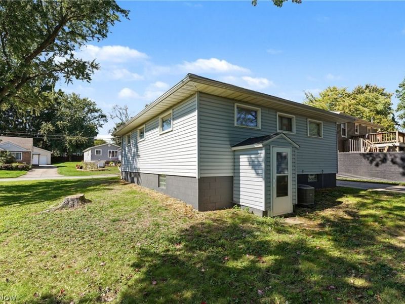 483 17th Street NW, Barberton, OH 44203 Photo 27