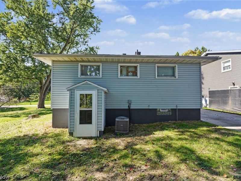483 17th Street NW, Barberton, OH 44203 Photo 28