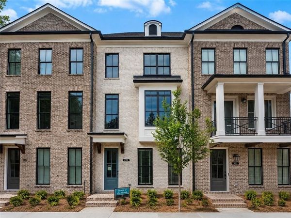 355 Crimson Pine Alley, Unit 14, Alpharetta, GA 30009