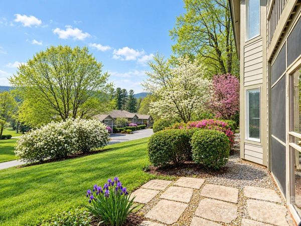 111 Bluffview Lane , Flat Rock, NC 28731