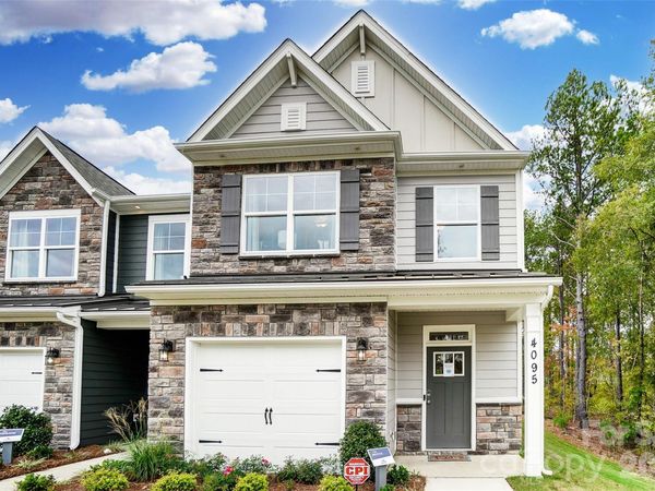4095 Rothwood Lane , Harrisburg, NC 28075