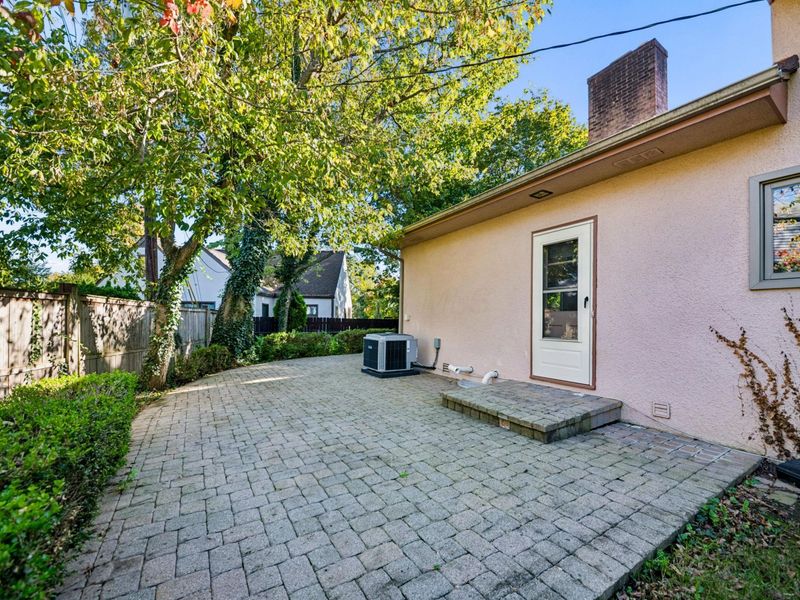 2310 Northwest Boulevard, Upper Arlington, OH 43221 Photo 35