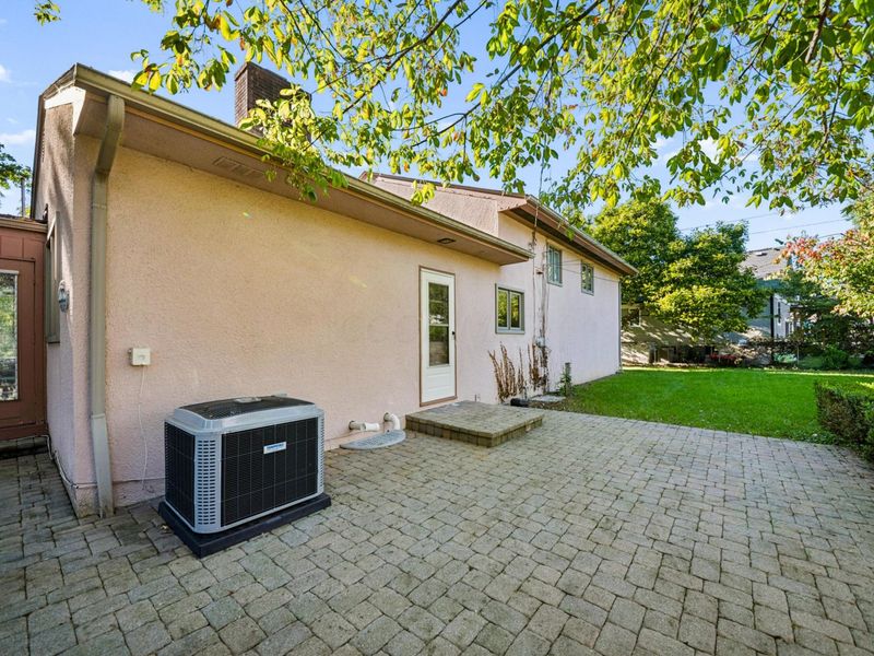 2310 Northwest Boulevard, Upper Arlington, OH 43221 Photo 36