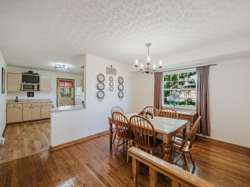 4040 Chancellor Drive, Grove City, OH 43123 Photo 11