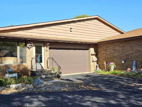 3308 W Norie Pl, Sioux Falls, SD 57106