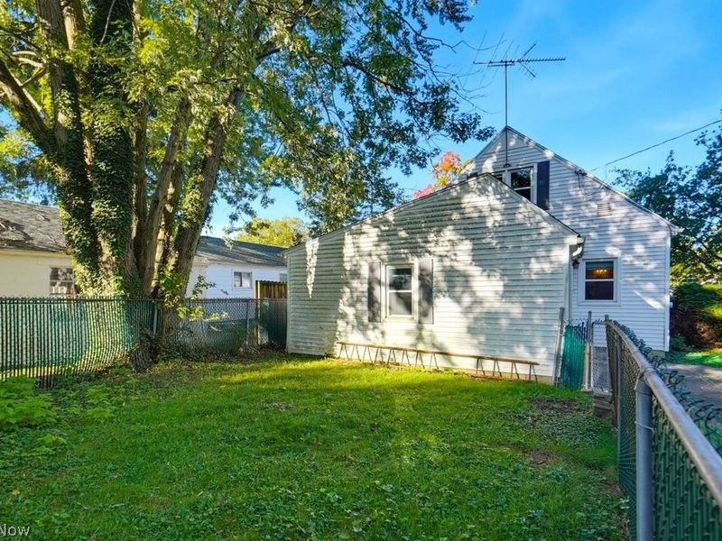 2345 10th Street, Cuyahoga Falls, OH 44221 Photo 19
