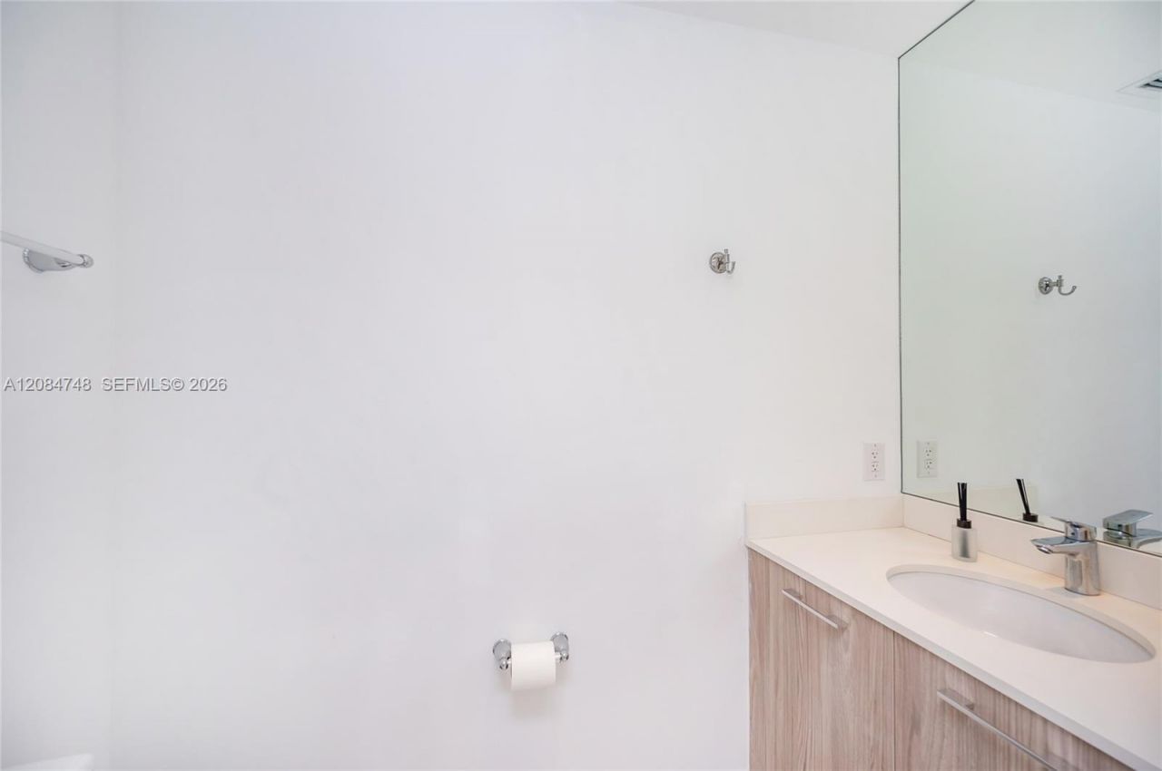 501 NE 31st St , Unit 3407, Miami, FL 33137 Photo