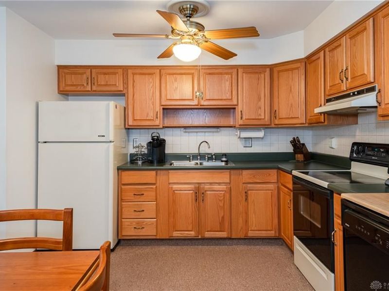 717 Kenbrook, Vandalia, OH 45377 Photo 10
