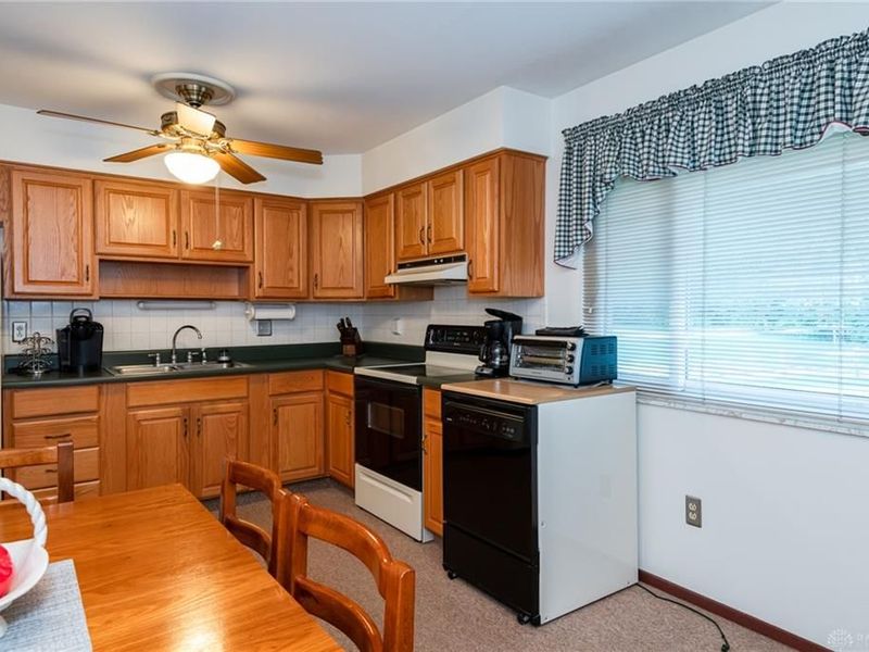 717 Kenbrook, Vandalia, OH 45377 Photo 11