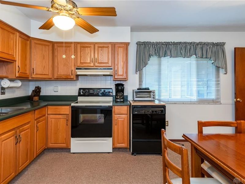 717 Kenbrook, Vandalia, OH 45377 Photo 12