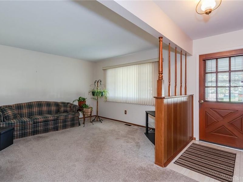 717 Kenbrook, Vandalia, OH 45377 Photo 5