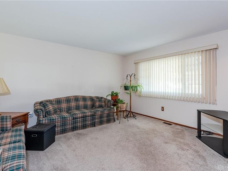 717 Kenbrook, Vandalia, OH 45377 Photo 6