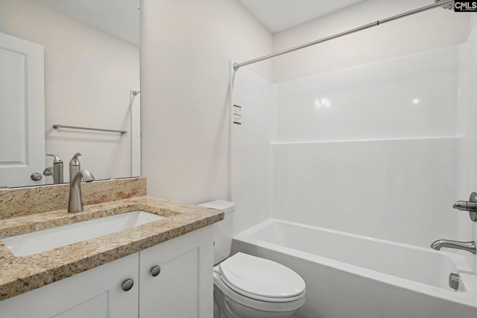 214 W 3rd Street Photo 25