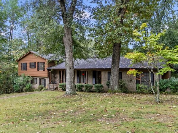 3204 Pin Oak Drive, Tuscaloosa, AL 35405