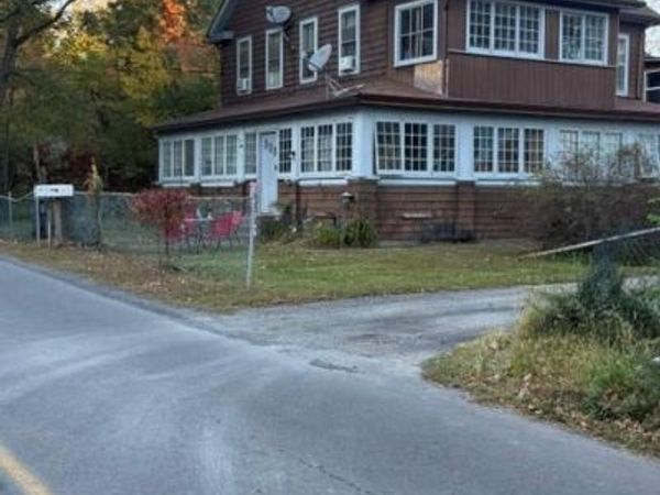 40 Peenpack Trail, Unit Apt # 3, Huguenot, NY 12746