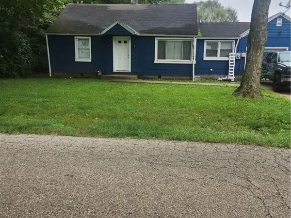 401 W Lomar Avenue, Carlisle, OH 45005