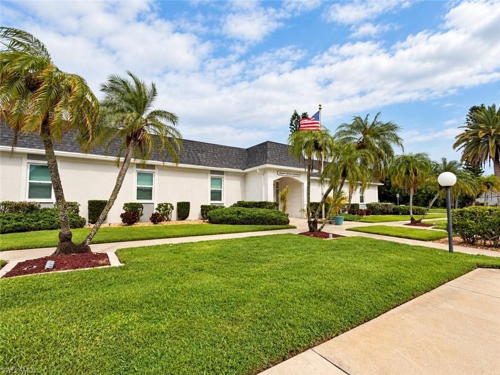 6865 Sandtrap Dr , Fort Myers, FL 33919 Photo