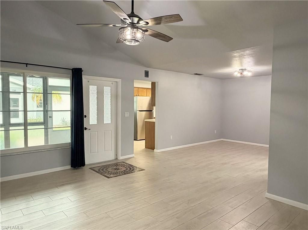 6865 Sandtrap Dr , Fort Myers, FL 33919 Photo