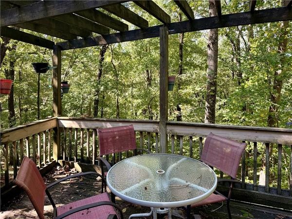 529 Little Pine Mountain Road , Jasper, GA 30143
