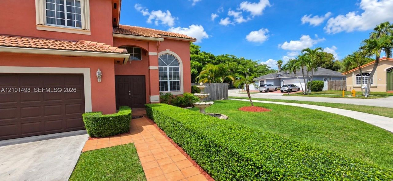 9010 SW 166th Pl, Miami, FL 33196 Photo