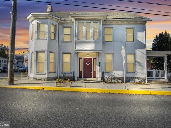 102 E MAIN STREET , ARENDTSVILLE, PA 17303