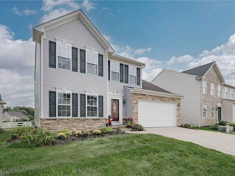 38772 Congressional Lane, Willoughby, OH 44094 Photo 2