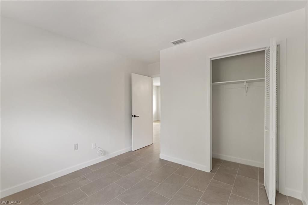 3325 Airport Rd N, Unit R7, Naples, FL 34105 Photo