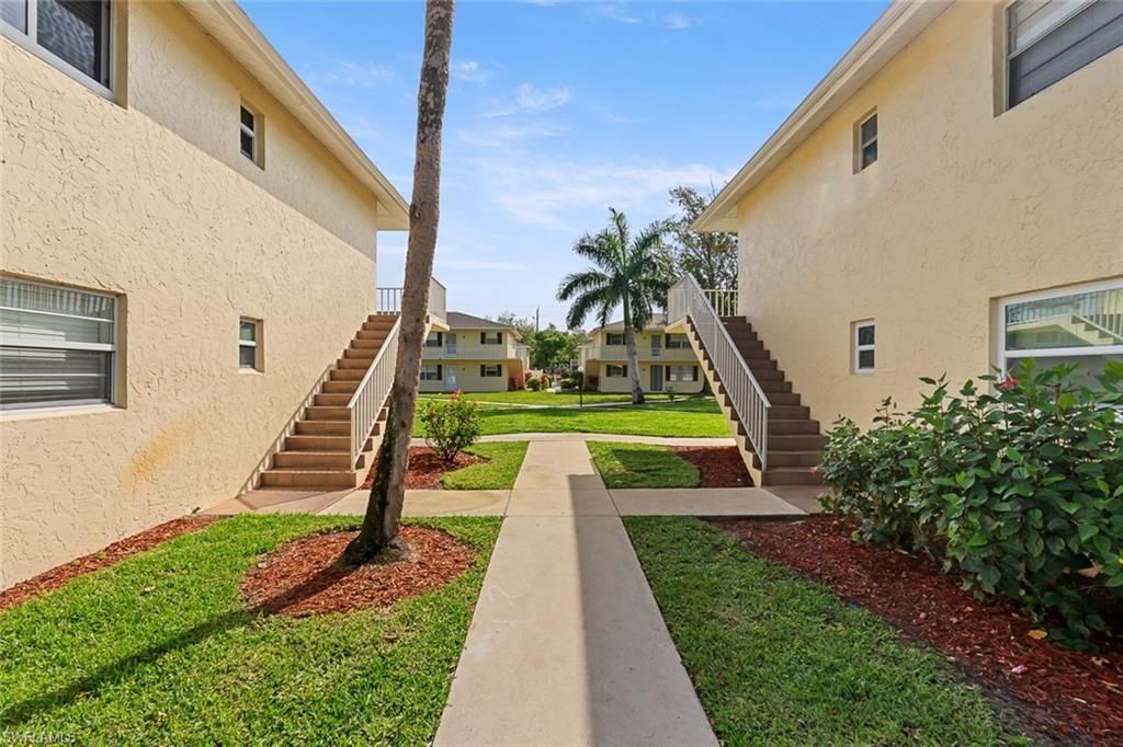 3325 Airport Rd N, Unit R7, Naples, FL 34105 Photo