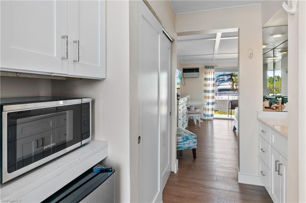 900 Broad Ave S, Unit 133/134, Naples, FL 34102 Photo