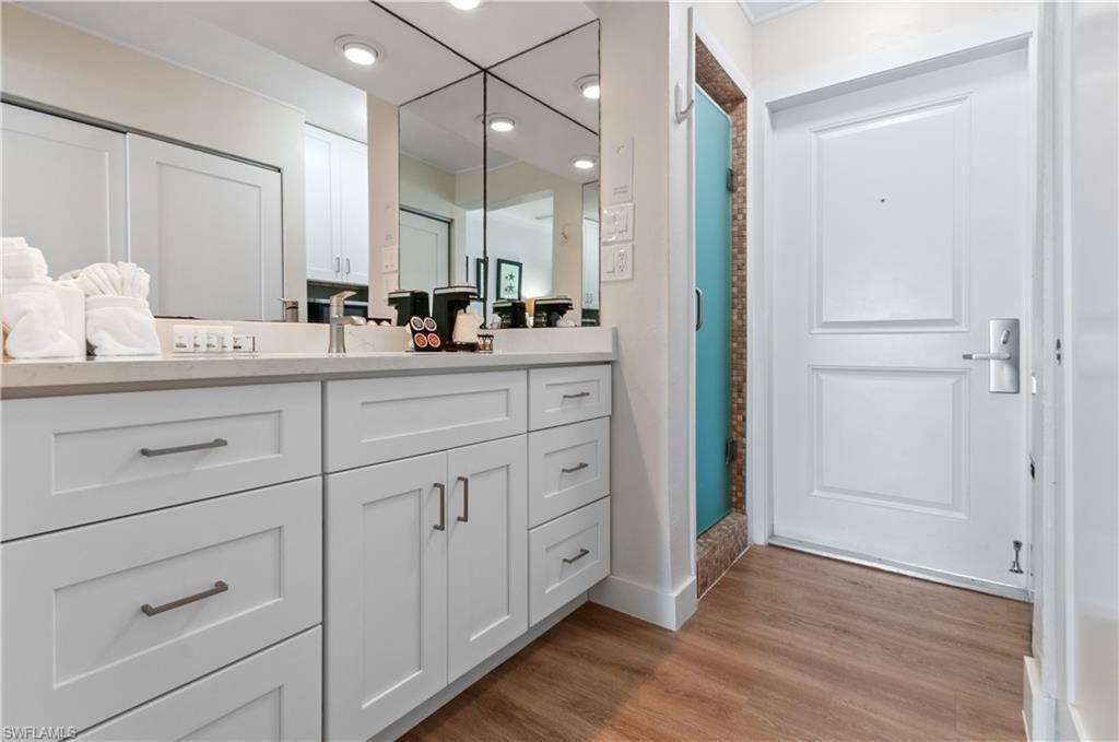 900 Broad Ave S, Unit 133/134, Naples, FL 34102 Photo