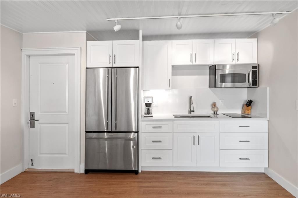 900 Broad Ave S, Unit 133/134, Naples, FL 34102 Photo