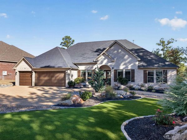 216 ElCano Drive, Hot Springs Village, AR 71909
