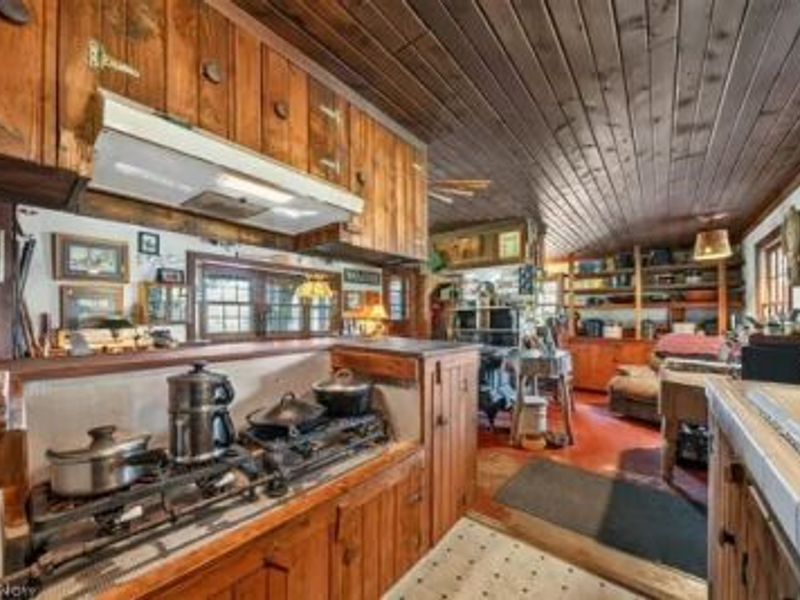 546 Keefus Road, Conneaut, OH 44030 Photo 15