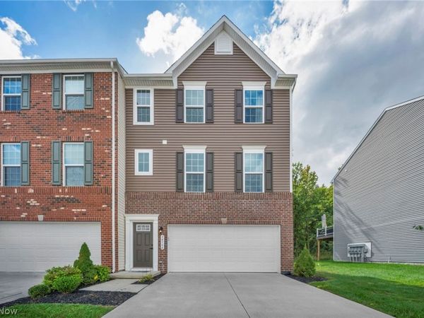34566 Ethan Way , Willoughby, OH 44094