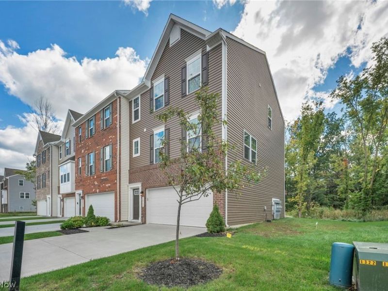 34566 Ethan Way, Willoughby, OH 44094 Photo 46