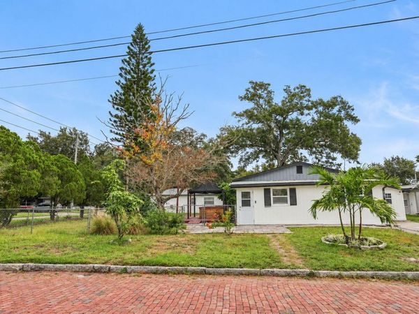 374 3RD STREET NW, LARGO, FL 33770