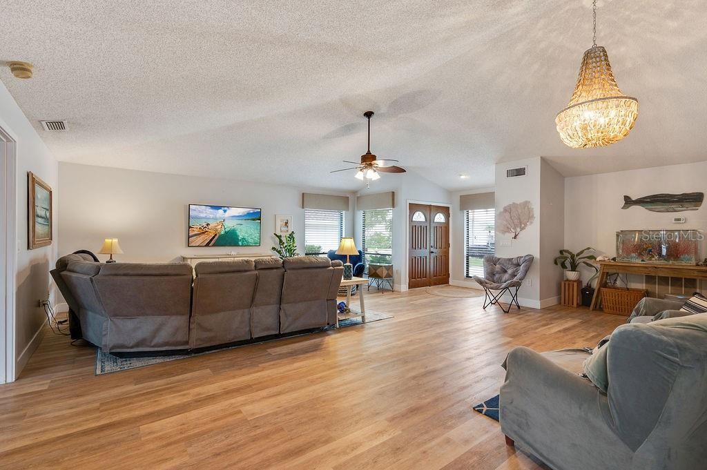 8004 NW 11th Avenue, Bradenton, FL 34209 Photo
