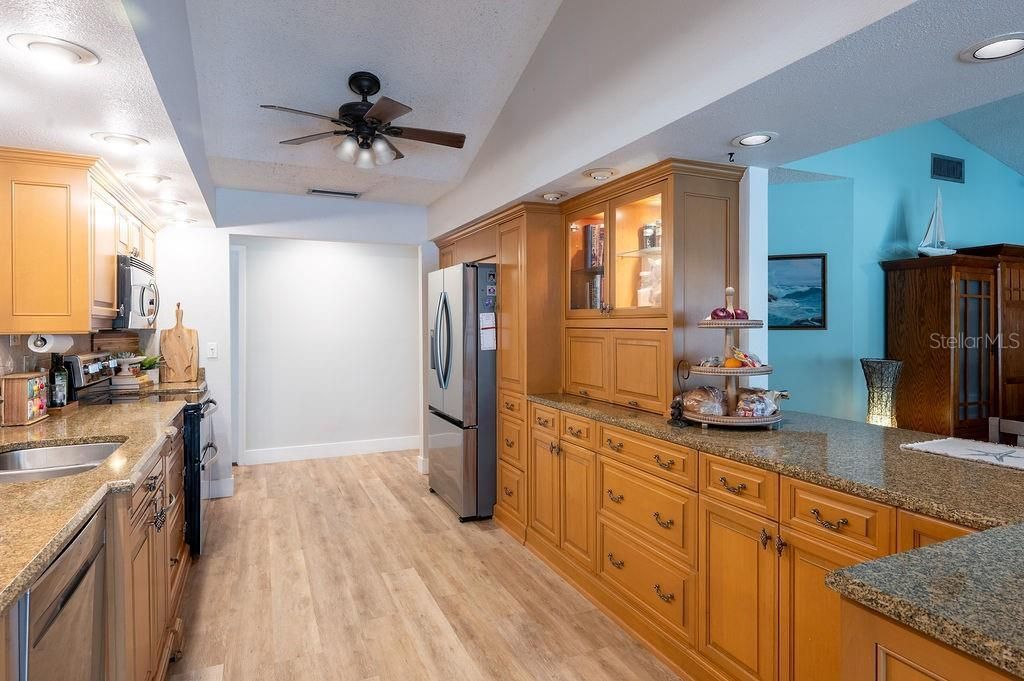 8004 NW 11th Avenue, Bradenton, FL 34209 Photo