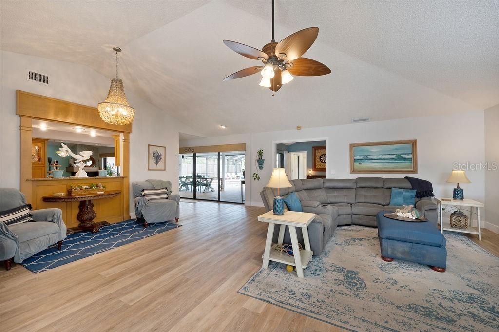 8004 NW 11th Avenue, Bradenton, FL 34209 Photo