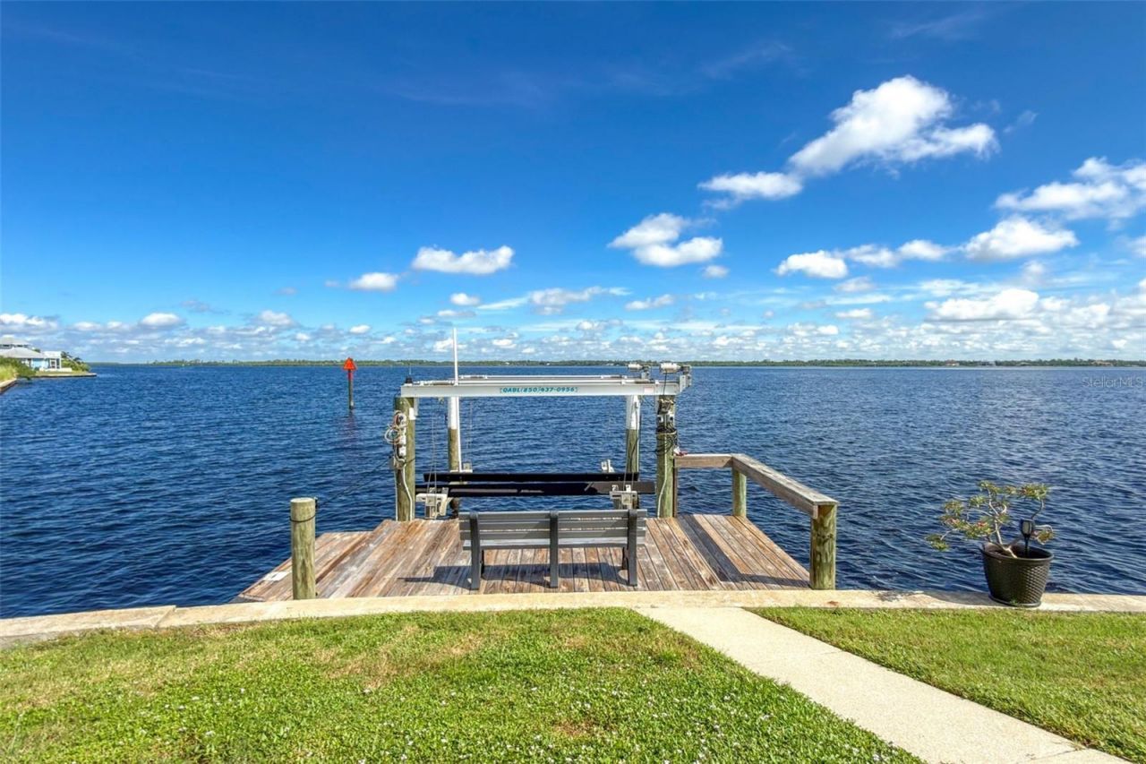 2459 Dixon Terrace, Port Charlotte, FL 33981 Photo