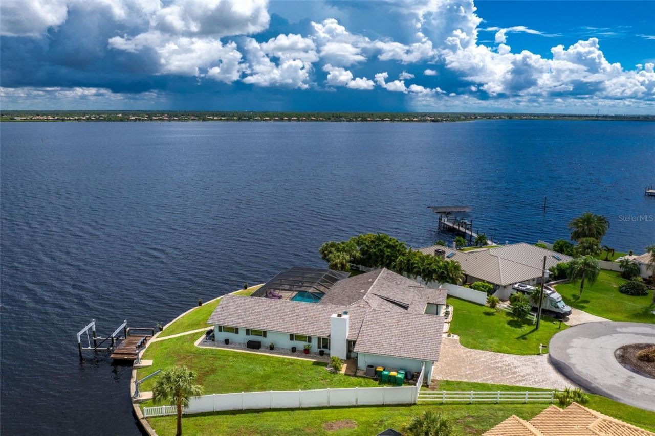 2459 Dixon Terrace, Port Charlotte, FL 33981 Photo