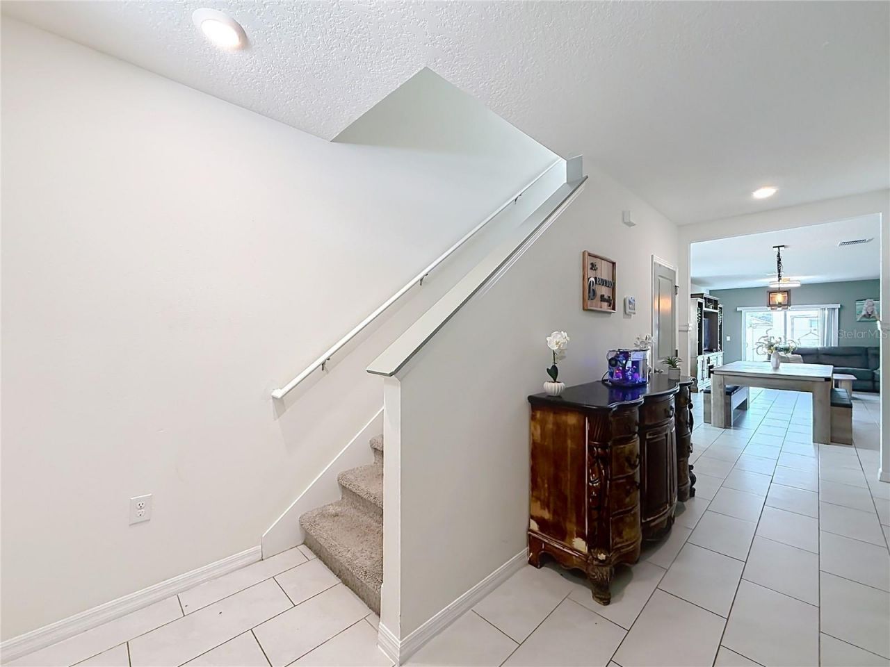 182 Amberwood Way , Umatilla, FL 32784 Photo