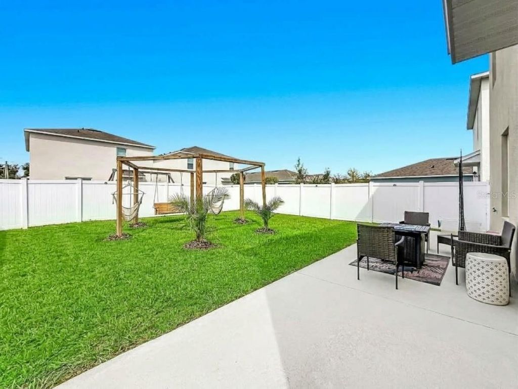 182 Amberwood Way , Umatilla, FL 32784 Photo