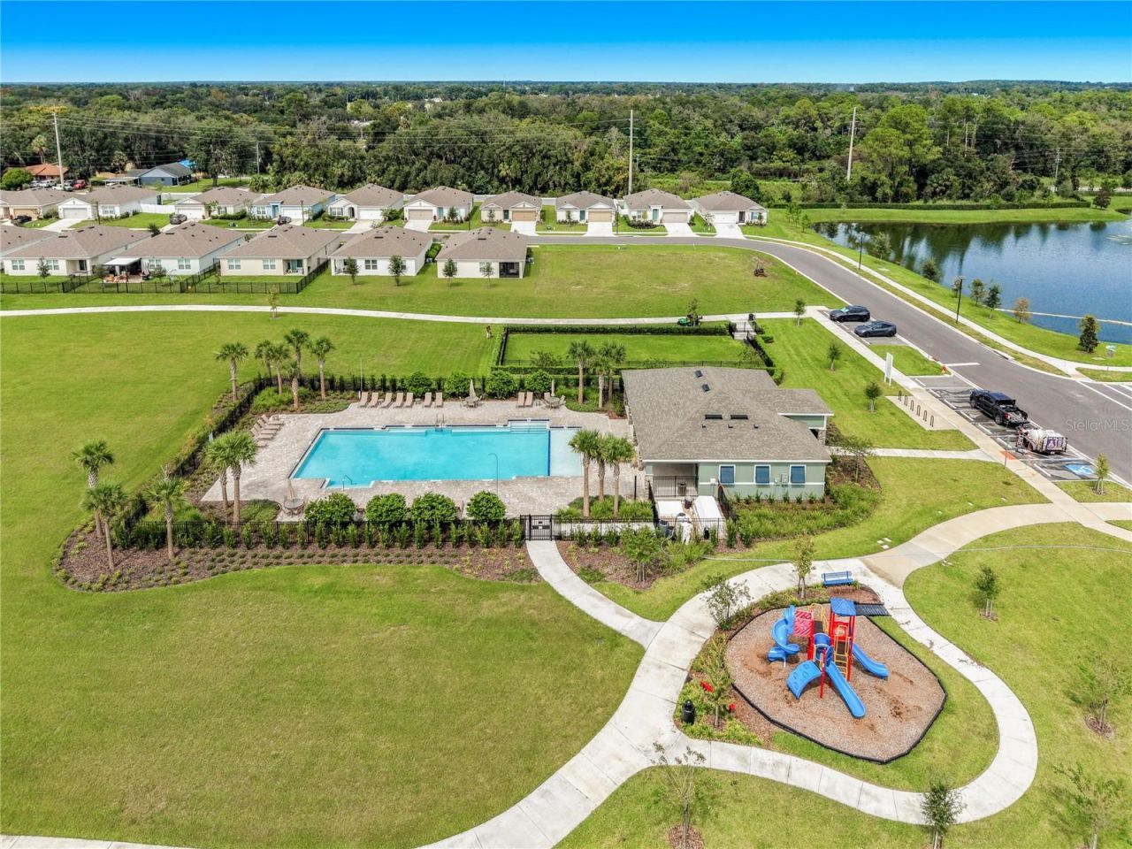 182 Amberwood Way , Umatilla, FL 32784 Photo